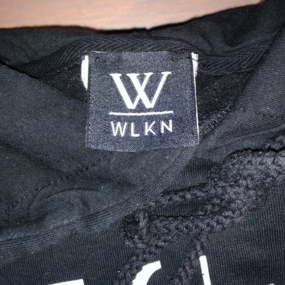 WLKN Pullover🦋 - Picture 2 of 6